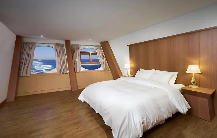 Sun Cruise Resort And Yacht-1