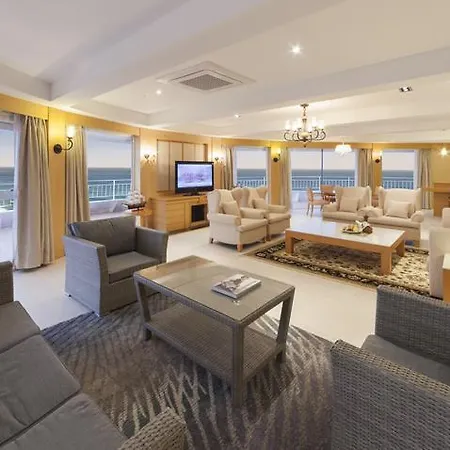 Sun Cruise Resort And Yacht-2